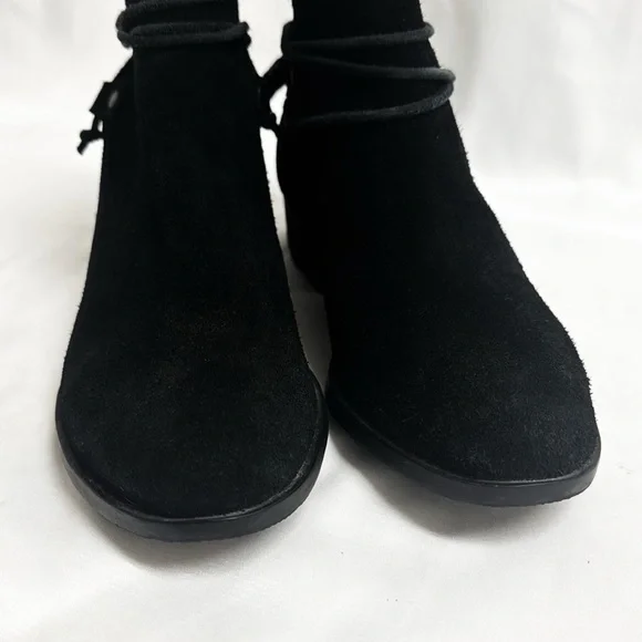SOREL Farah Black Suede Ankle Boots Block Heel NL2682 Size 8.5 EUC - Picture 7 of 10